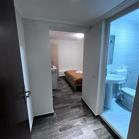 Amy Asterias Quarto em Acomodações Particulares *