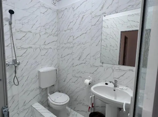 홈스테이 Amy Asterias