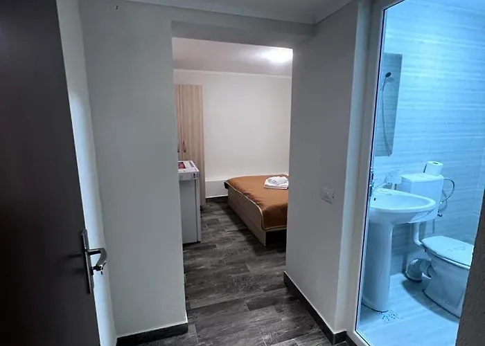 Amy Asterias 홈스테이 *