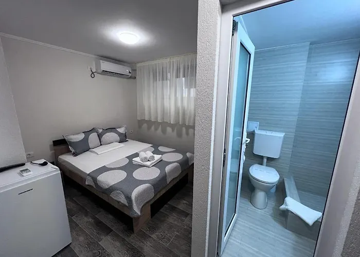 홈스테이 Amy Asterias