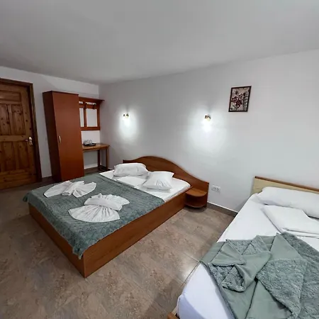 Amy Asterias Gazde/Camere de închiriat Eforie Nord